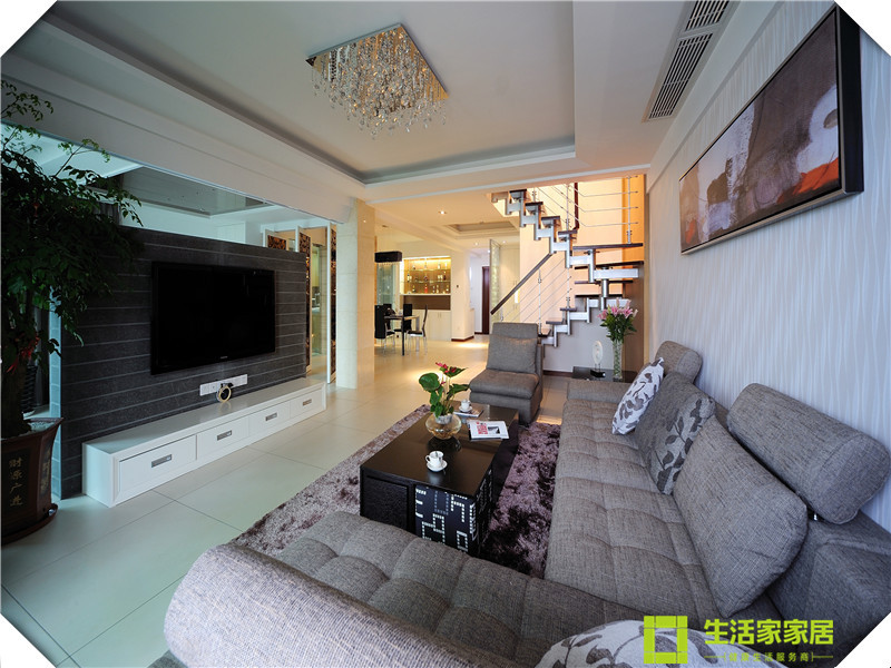 客厅图片来自天津生活家健康整体家装在新梅江锦绣里现代简约范案例效果的分享