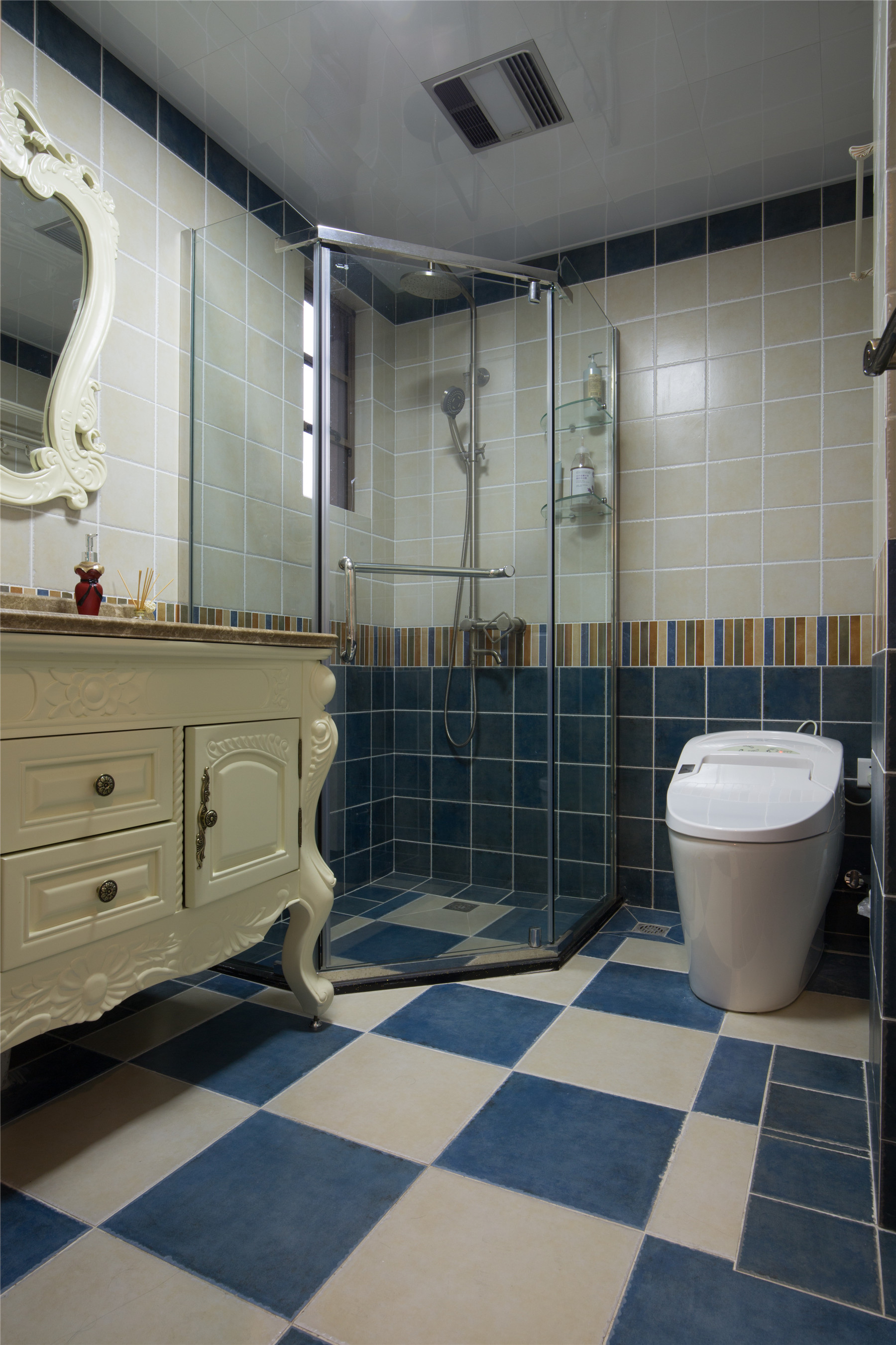 四居 美式 80后 小资 三代同堂 卫生间图片来自设计师陈欢在浅蓝深意|七间作品的分享