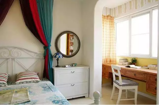 地中海 二居 毛坯房装修 卧室图片来自小户型装修案例在90平米地中海装修的分享