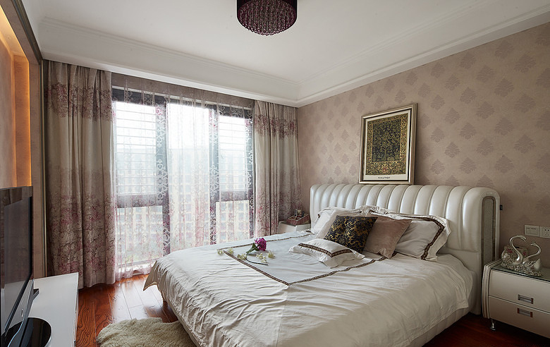 卧室图片来自家装大管家在高雅品位 106平现代简约舒适3居的分享