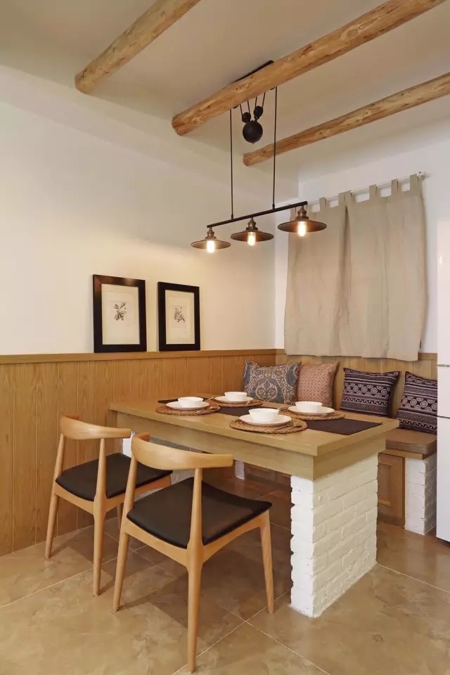 简约 三居 原木装修 餐厅图片来自实创装饰上海公司在136㎡原木系简约两居的分享