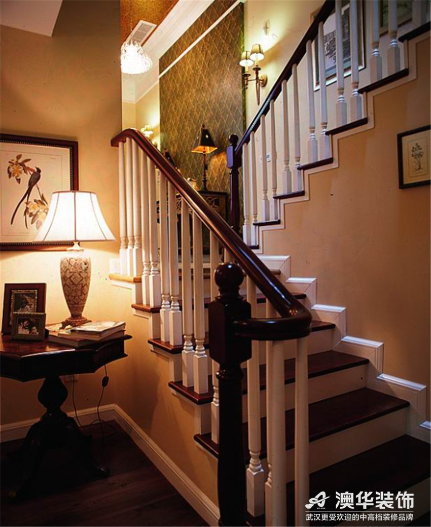别墅 楼梯图片来自澳华会所-杨敏在宁静的奢华的分享