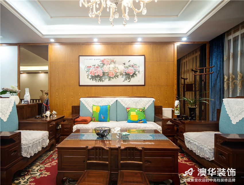别墅 客厅图片来自澳华会所-杨敏在纯正中国风的分享