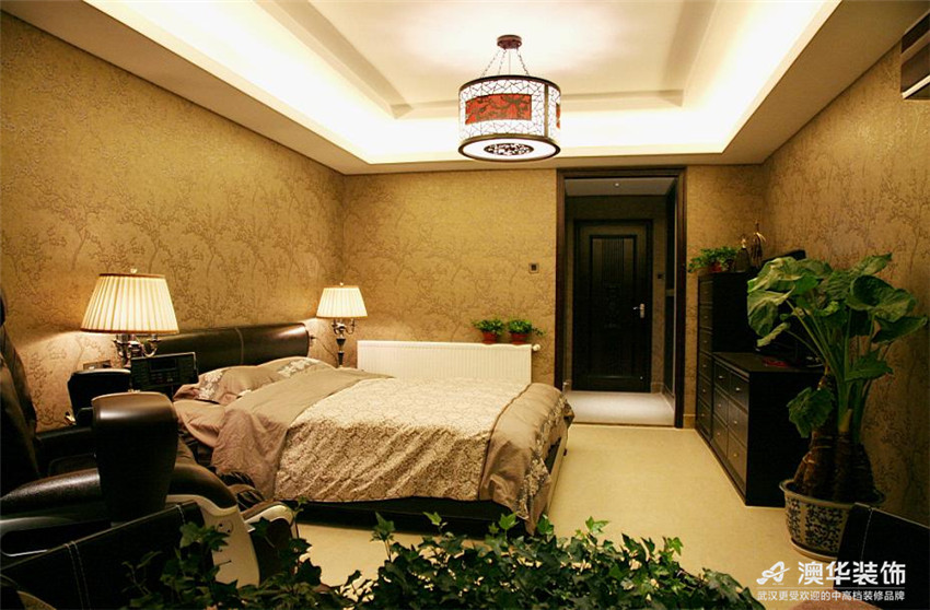 别墅 卧室图片来自澳华会所-杨敏在翡翠雅居的分享
