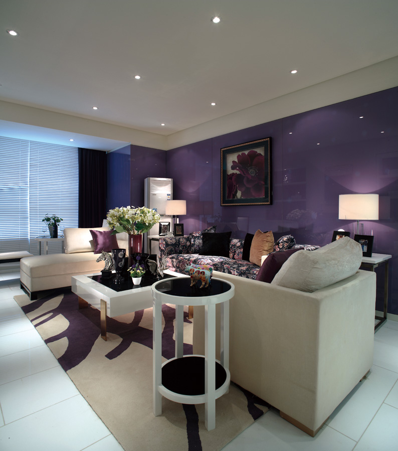 简约 紫色 高贵 优雅 客厅图片来自北京合建高东雪在紫色为主的简约风格的分享