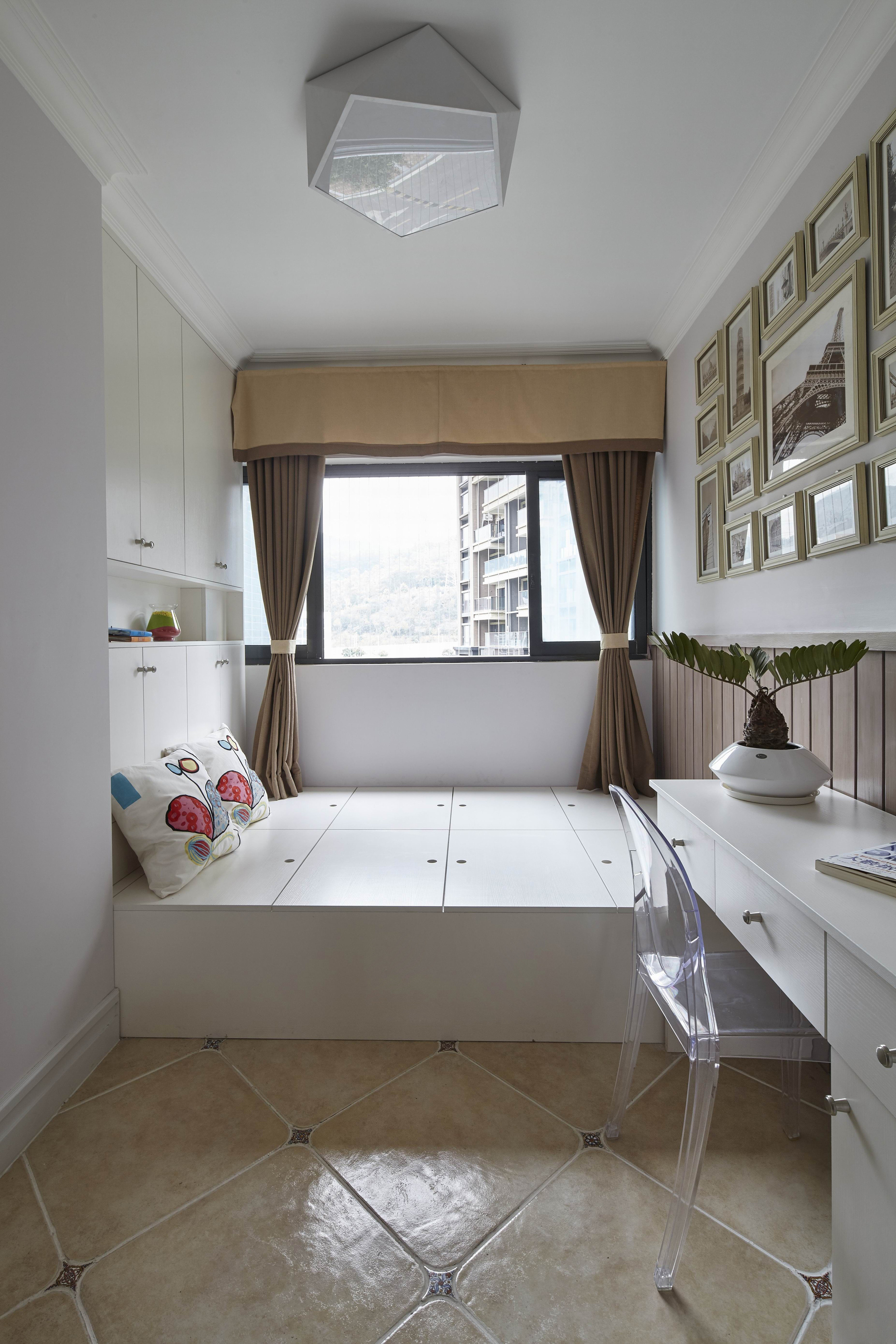 简约 美式 卧室图片来自二十四城装饰重庆分公司在世茂茂悦府的分享