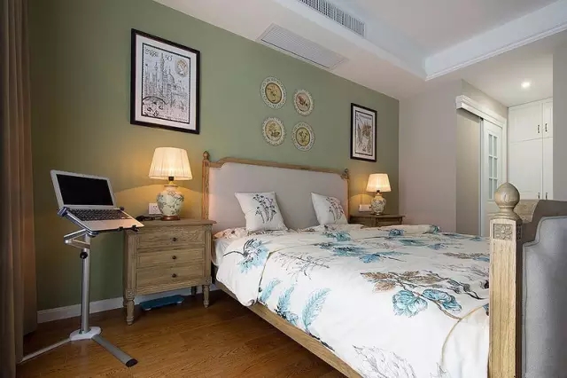 简约 美式风格 三居 卧室图片来自实创装饰上海公司在145㎡美式清新靓宅的分享