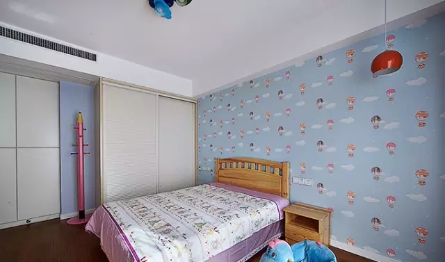 简约 现代 实创装饰 上海装修 整体家装 儿童房图片来自上海实创-装修设计效果图在137平黑白灰现代简约风的分享