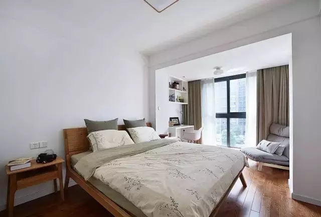 简约 二居 卧室图片来自实创装饰上海公司在54㎡两居实景图比效果图还美！的分享