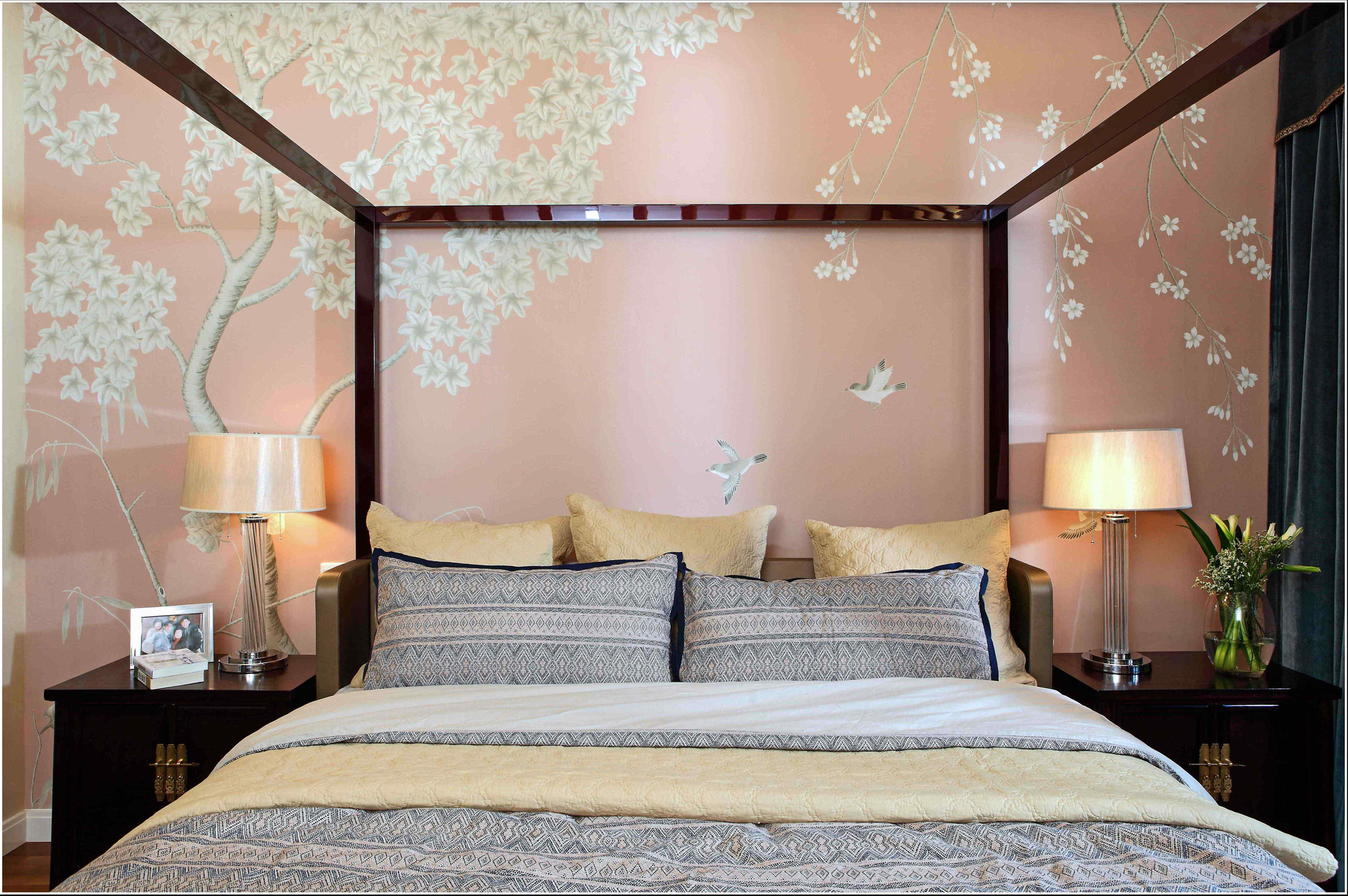 卧室图片来自二十四城装饰重庆分公司在南山独栋的分享