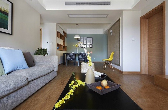 现代 三居 简约 客厅图片来自贾凤娇在137平现代简约风格的分享