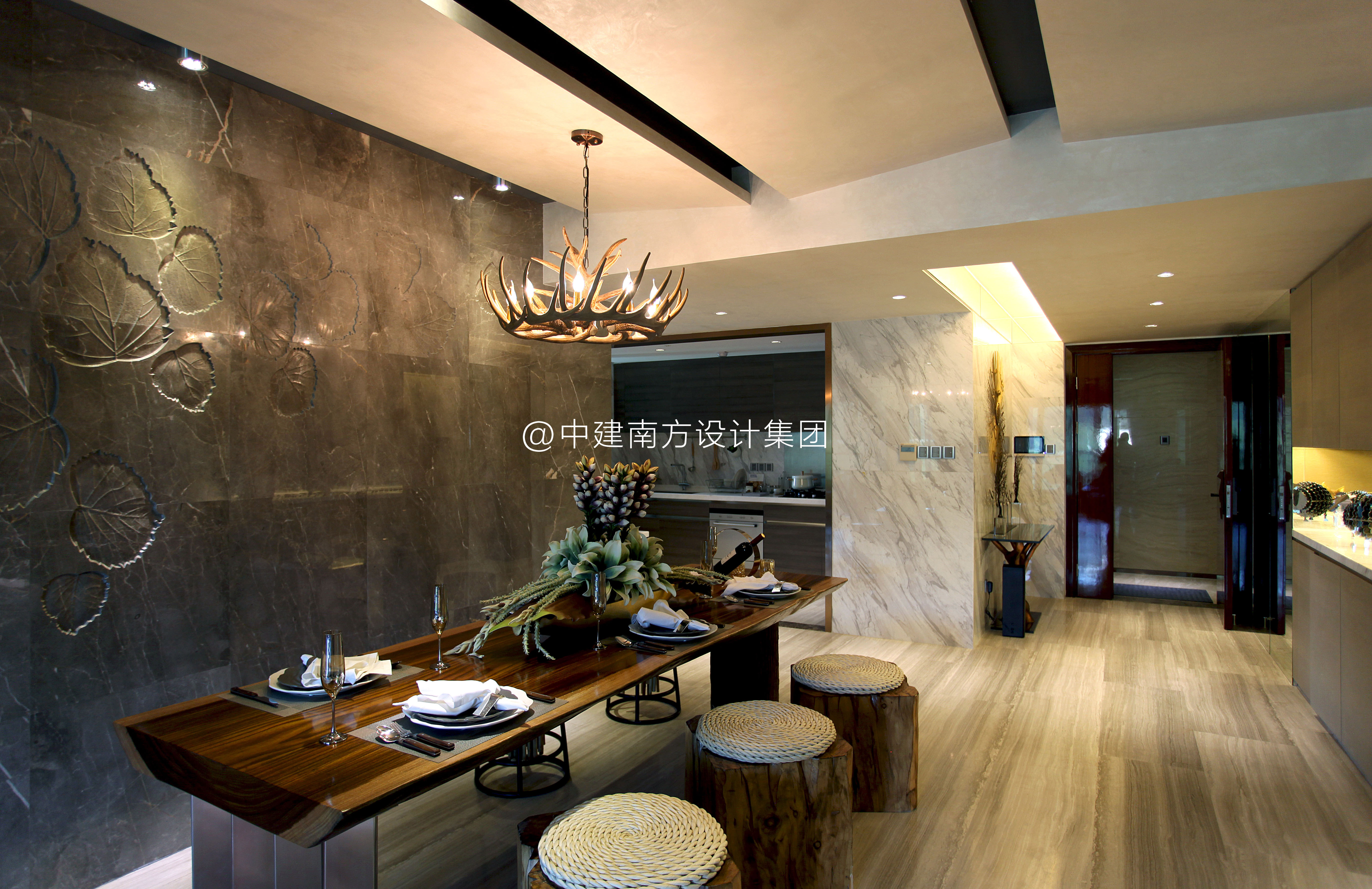 餐厅图片来自AIDG中建南方设计集团在深圳博林天瑞花园3栋A户型的分享