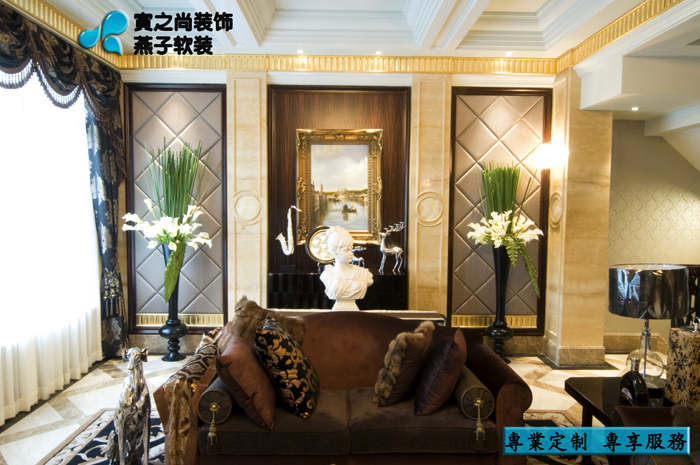 别墅 软装设计 定制家具 新古典 客厅图片来自燕子软装在南通样板房/奢华之风来袭……的分享