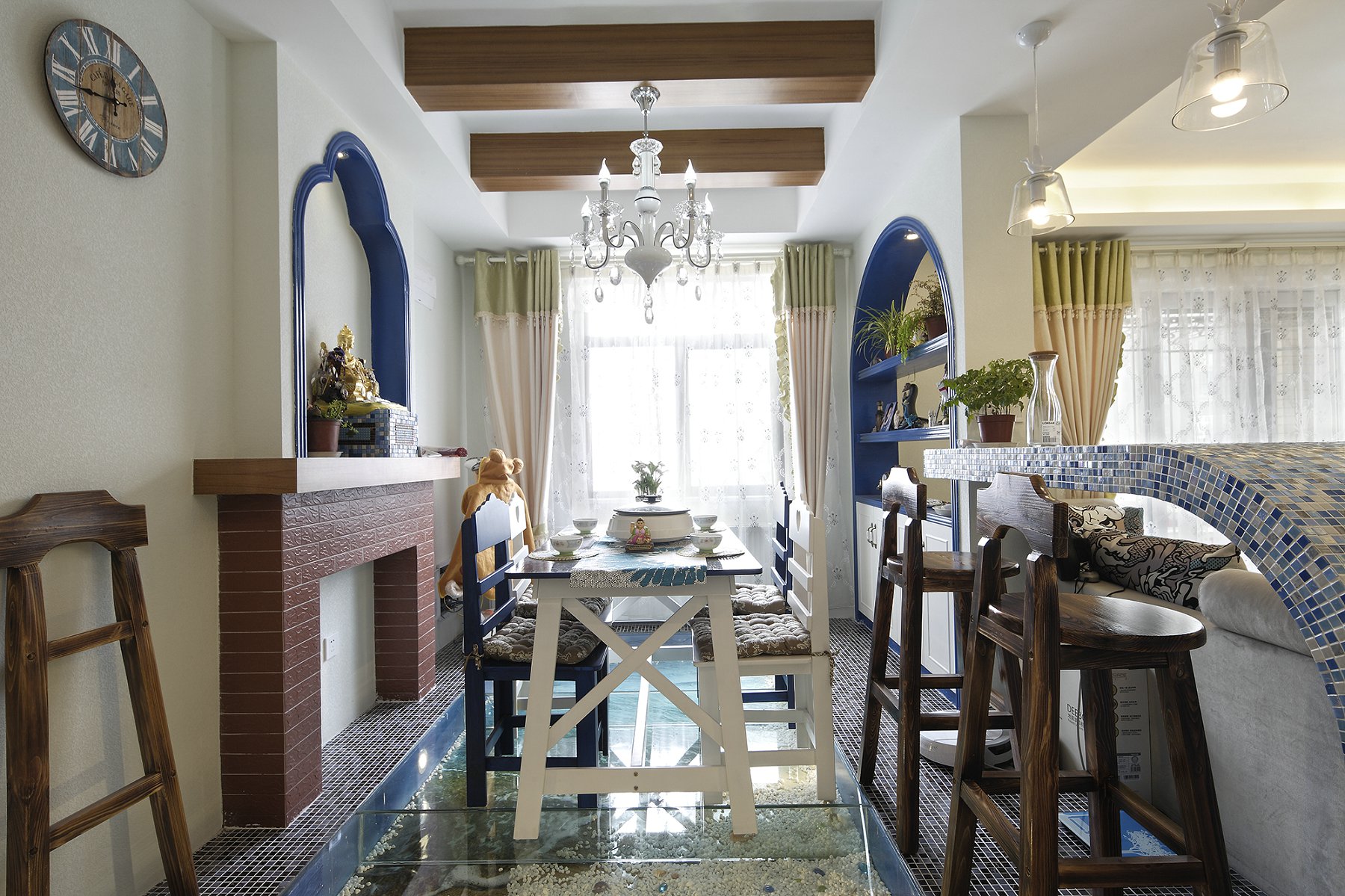三居 地中海风格 装修装饰 客厅 餐厅图片来自武汉一号家居在南湖名都115平地中海风格三居室的分享