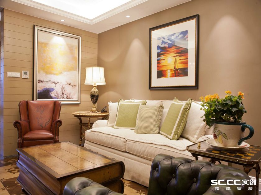 天伦庄园 欧式 三居 装修设计 客厅图片来自张樂在天伦庄园120平三居 简欧风格装修的分享