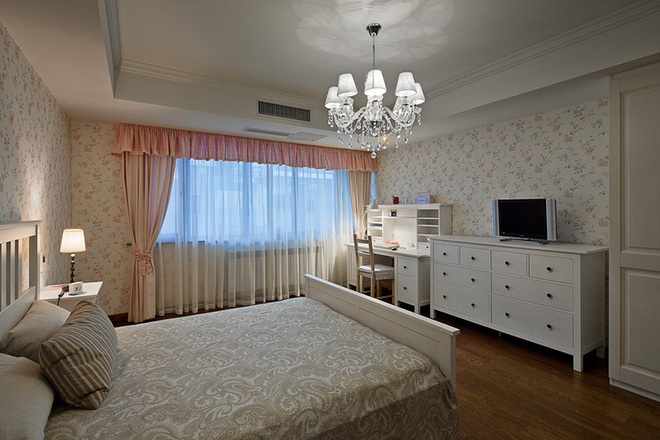 卧室图片来自二十四城装饰重庆分公司在融创欧麓花园-2的分享