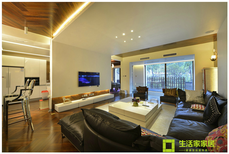 客厅图片来自天津生活家健康整体家装在旭辉御府新中式风格案例赏析的分享