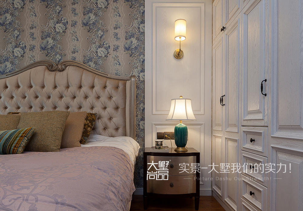 白色 米色 四居 美式 闲静轻松 卧室图片来自大墅尚品-由伟壮设计在现代美式风四居室·盛夏的阳光的分享