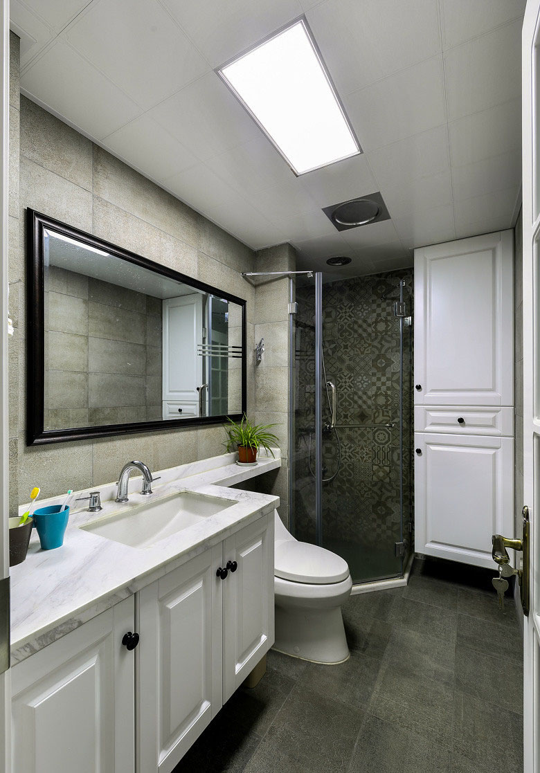 卫生间图片来自家装大管家在硬朗素雅 87平工业风现代空间的分享