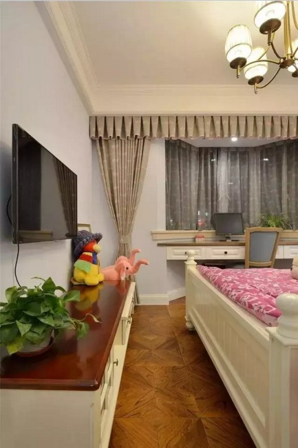 美式风格 三居 卧室图片来自实创装饰上海公司在118㎡打通阳台就这么任性的分享