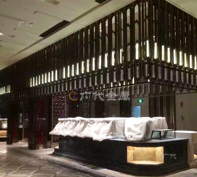 简约 不锈钢屏风 屏风隔断图片来自广代金属在武汉万达瑞华酒店工程案例的分享