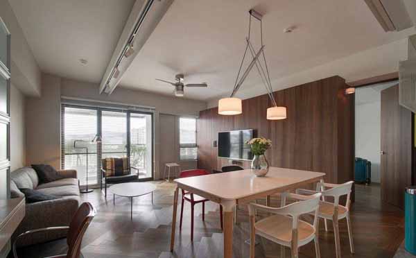 简约 二居 客厅图片来自上海潮心装潢设计有限公司在66平简约风格二居室装修设计案例的分享