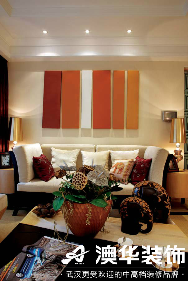 客厅图片来自澳华装饰有限公司在滨湖一号·东南亚风格的分享