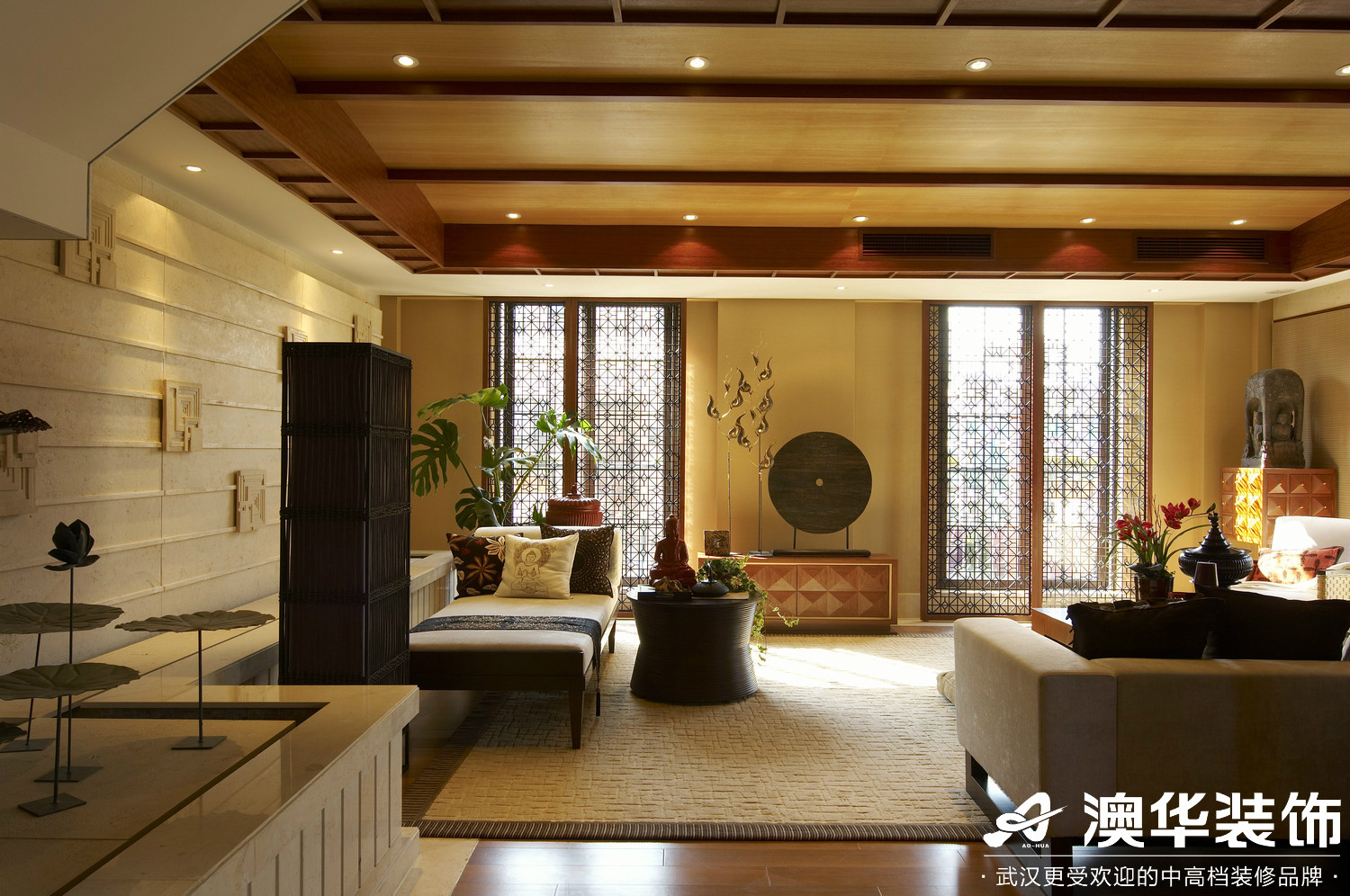 客厅图片来自澳华装饰有限公司在碧桂园生态城·东南亚风格的分享