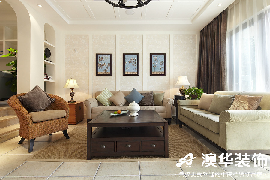 客厅图片来自澳华装饰有限公司在楚天都市沁园·现代风格的分享