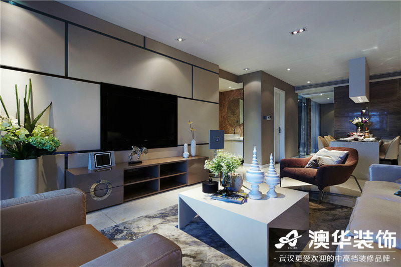客厅图片来自澳华装饰有限公司在观澜御璟台·港式风格的分享