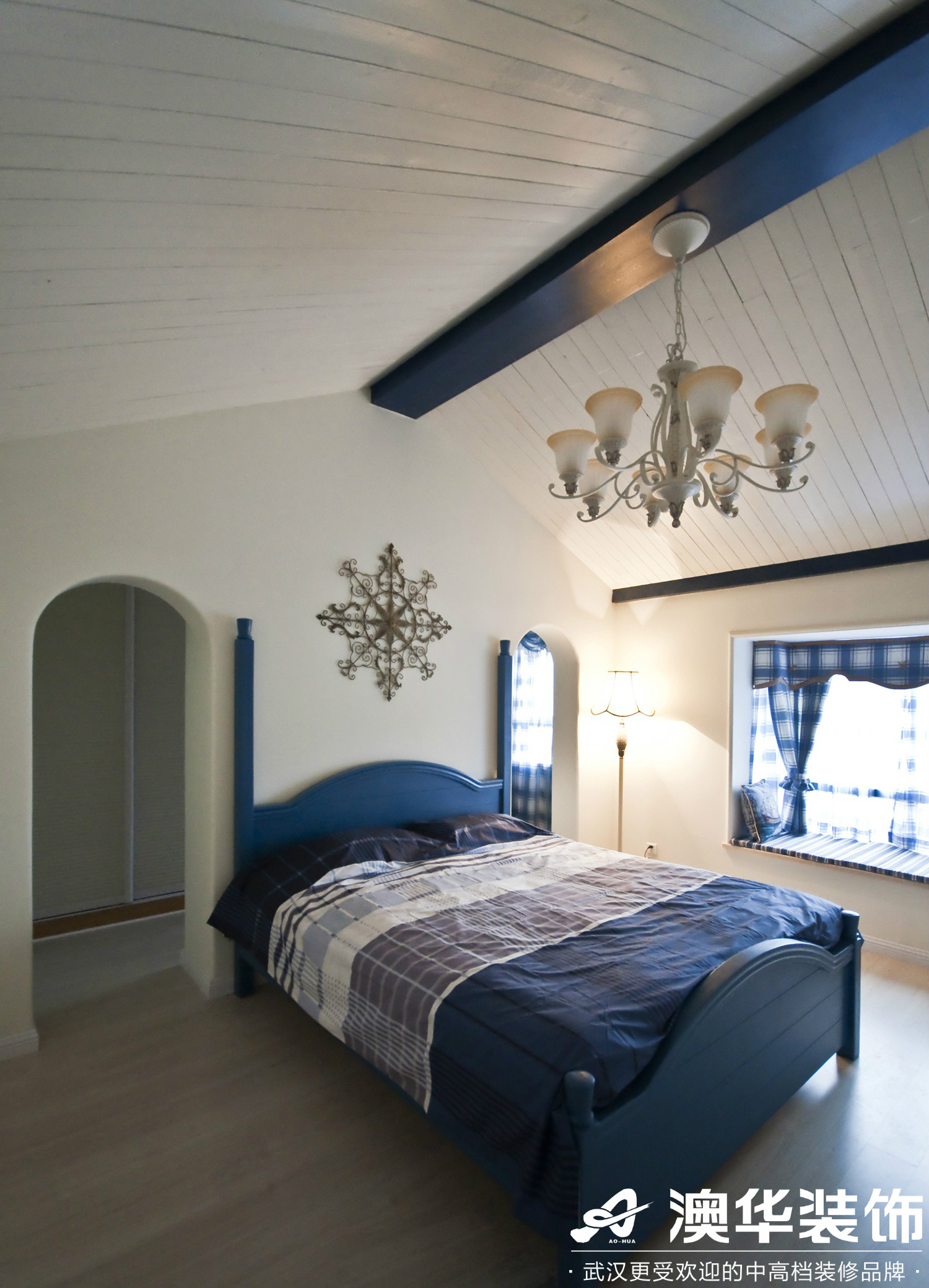 卧室图片来自澳华装饰有限公司在保利拉菲·地中海风格的分享