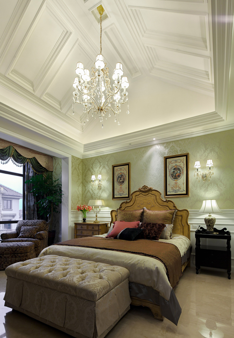 欧式 混搭 别墅 收纳 卧室图片来自张勇高级室内设计师在鲁能泰山七号别墅欧式设计案例的分享