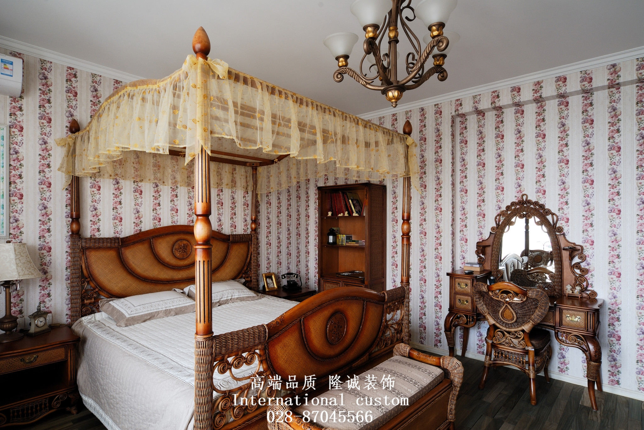 田园 英式 温馨 舒适 复式 收纳 卧室图片来自fy1831303388在西贵堂的分享
