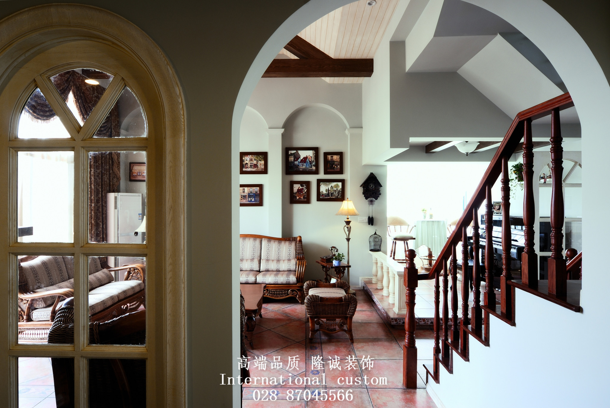 田园 英式 温馨 舒适 复式 收纳 客厅图片来自fy1831303388在西贵堂的分享