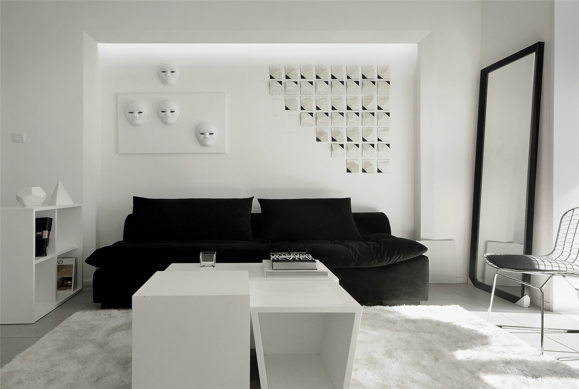 客厅图片来自武汉欣绿康装饰-在黑白简约风格的分享