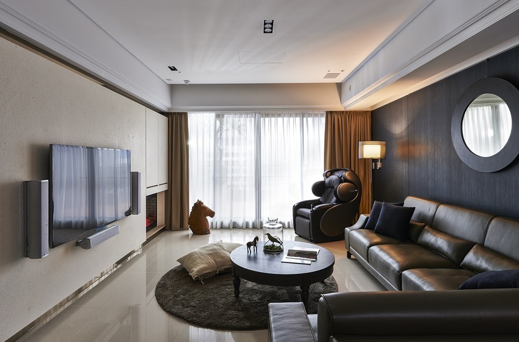 简约 三居 小资 客厅图片来自武汉全有装饰在复地东湖国际158现代简约风的分享