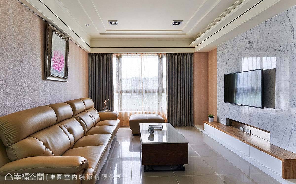 三居 混搭 现代 收纳 客厅图片来自幸福空间在106平三代同堂 自由年代的分享