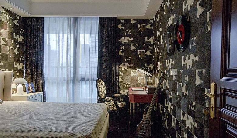 卧室图片来自家装大管家在惬意清雅 145平新中式时尚3居室的分享