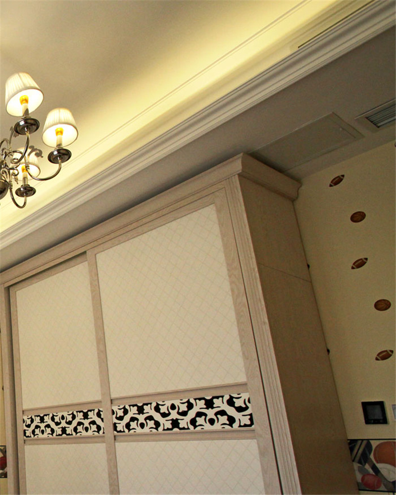 卧室图片来自湖南名匠装饰在澳海澜庭2室2厅1卫85.10平的分享