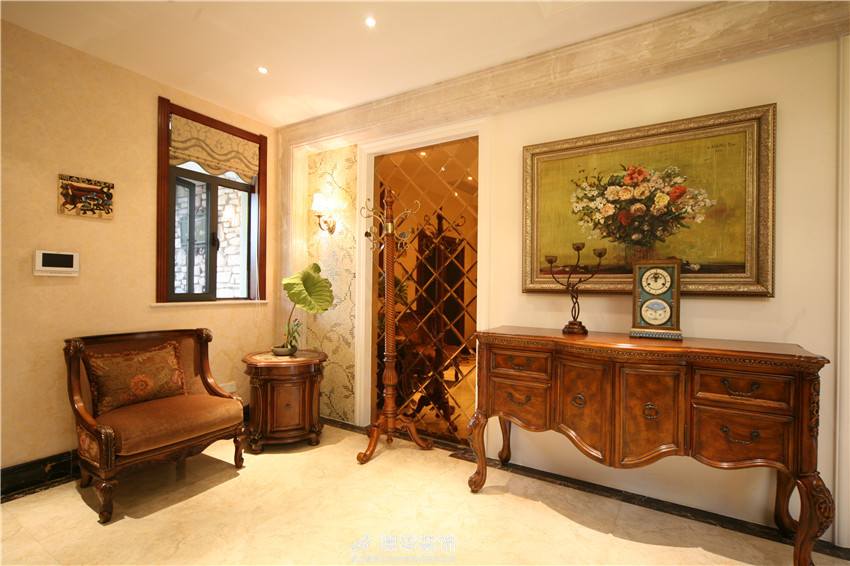 欧式 别墅 混搭 美式 玄关图片来自澳华装饰有限公司在保利十二橡树·美式庄园的分享