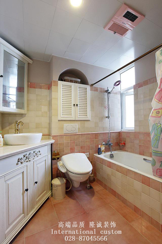 三居 白领 收纳 旧房改造 80后 舒适 温馨 卫生间图片来自fy1831303388在首创万卷山的分享