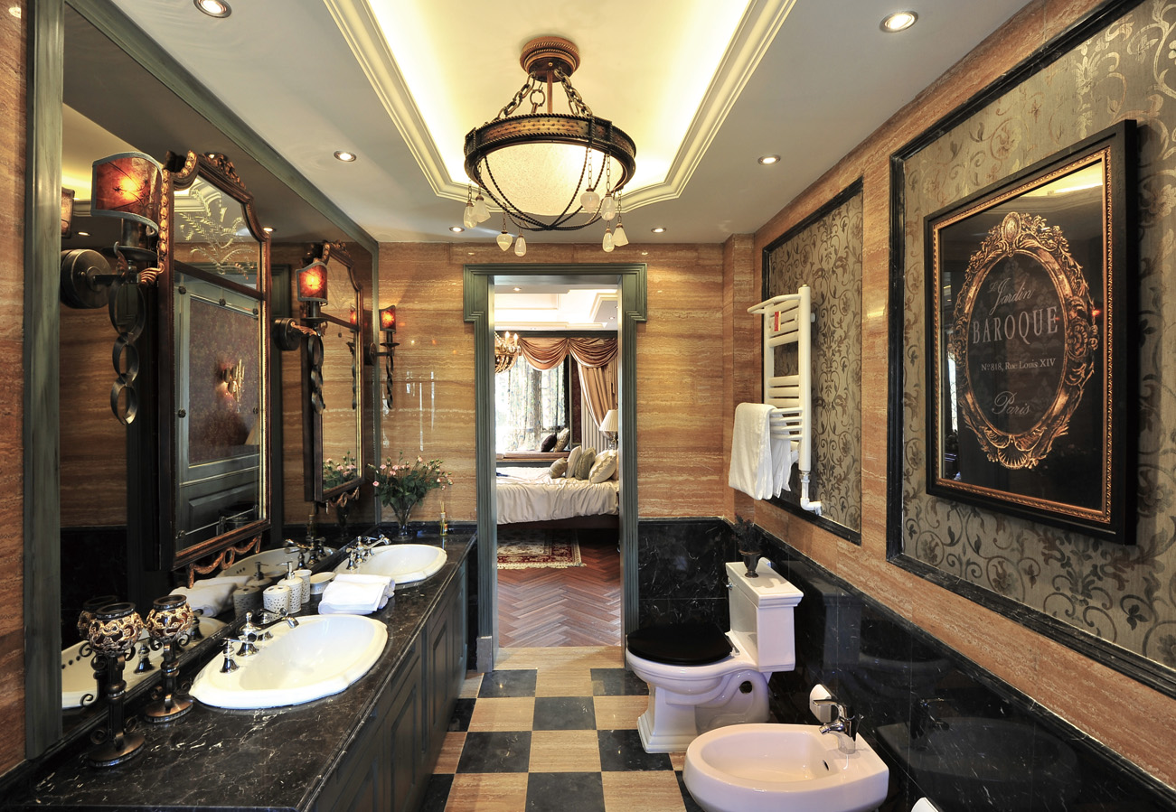 别墅 美式 小资 卫生间图片来自紫禁尚品国际装饰小孔在美式风格温哥华森林案例的分享
