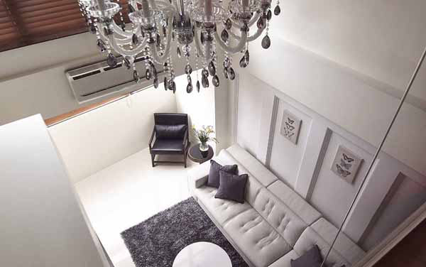 客厅图片来自上海潮心装潢设计有限公司在149平欧式风格复式装修设计样板的分享