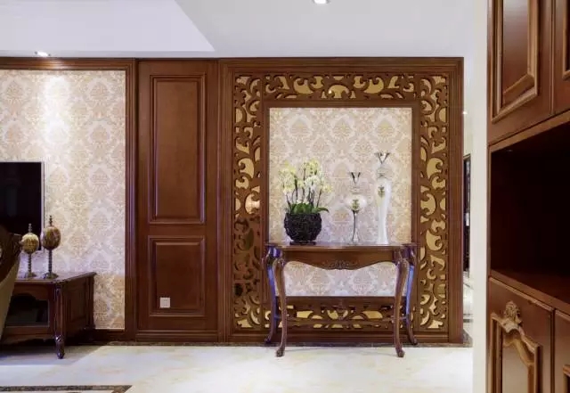 新古典 客厅图片来自金煌装饰有限公司在160㎡四房新古典主义的分享