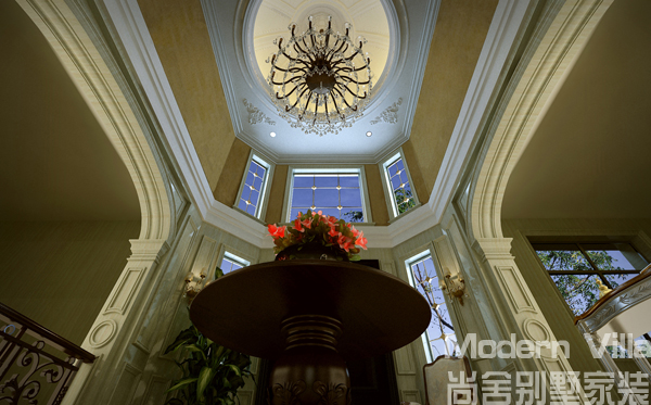 客厅图片来自山东济南尚舍别墅装饰在奥龙观邸欧式风格的分享