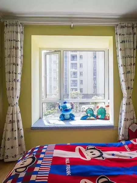 简约 田园 二居 混搭 欧式 三居 别墅 白领 收纳 卧室图片来自上海实创-装修设计效果图在松江九亭125平米现代简约风格的分享