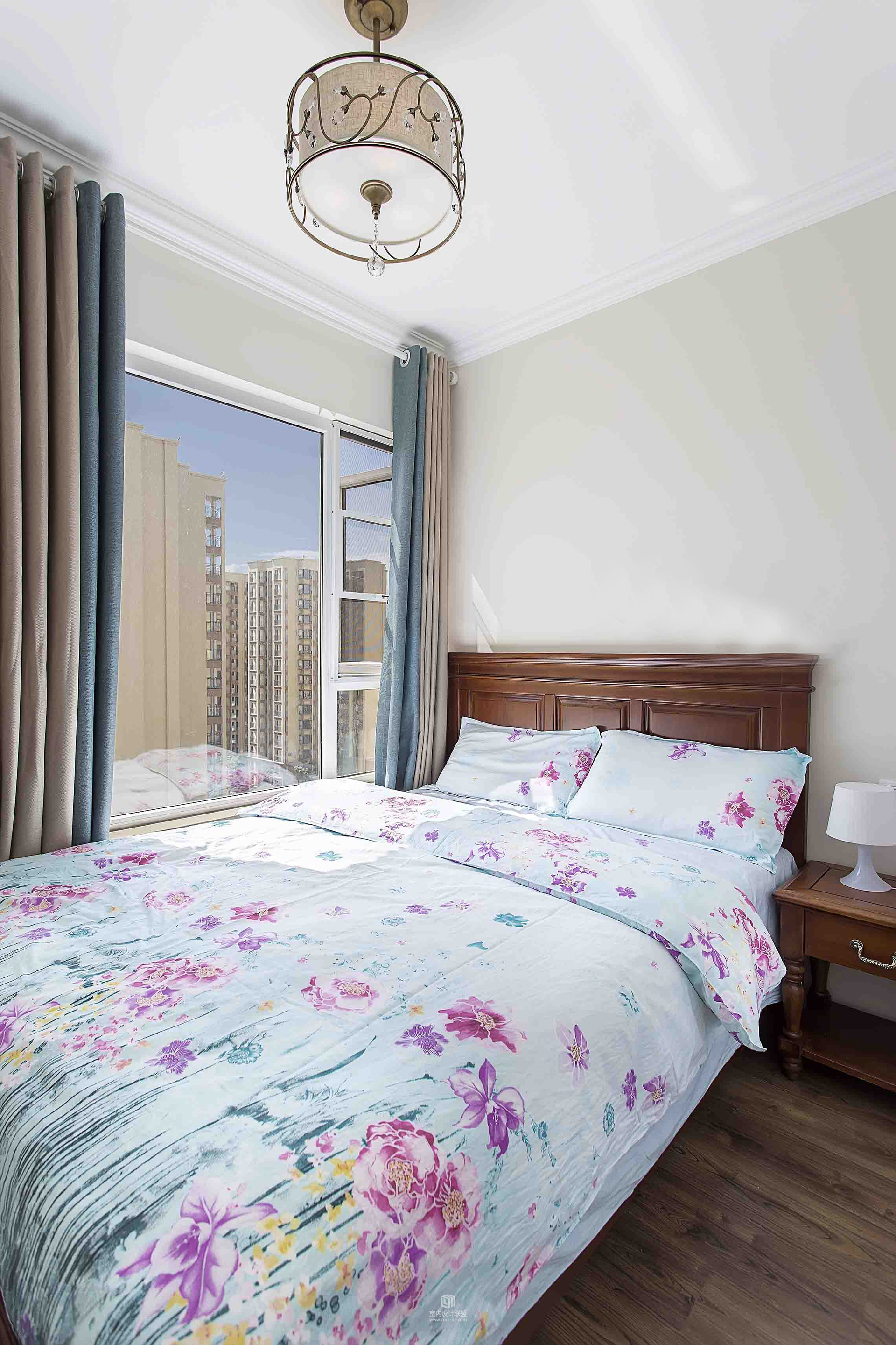 二居 美式 卧室图片来自今朝装饰张智慧在春的脚步一直存在-北京华贸城的分享