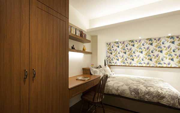 三居 小资 卧室图片来自上海潮心装潢设计有限公司在112平美式乡村三室装修设计案例的分享