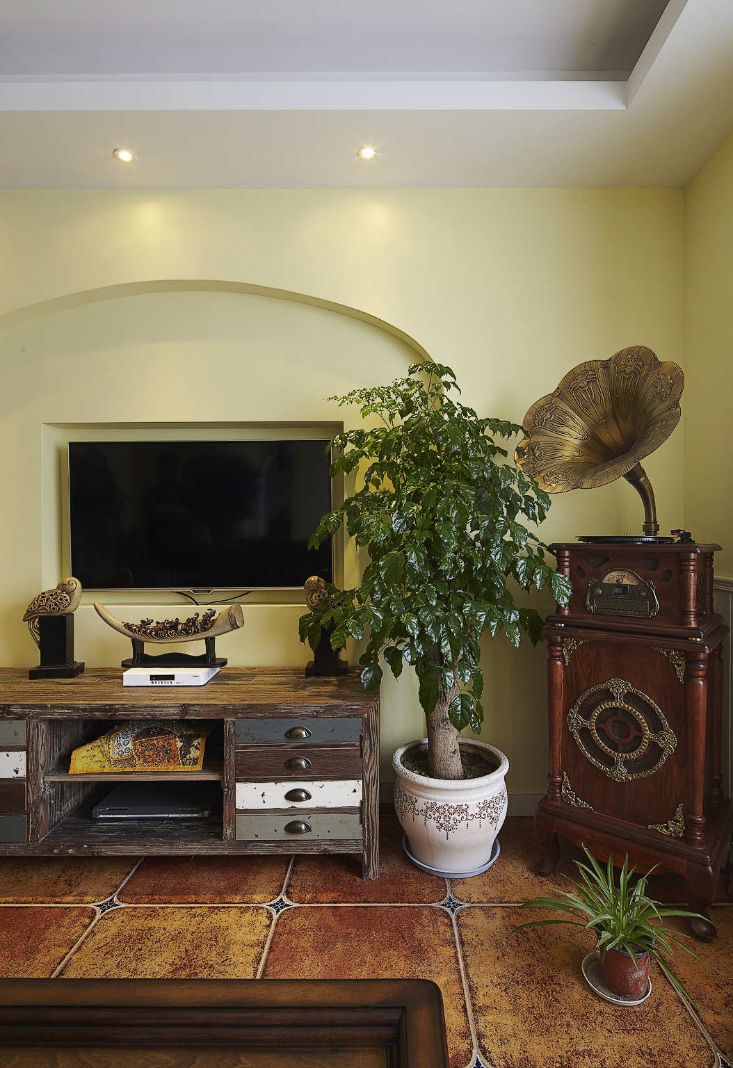 美式 客厅图片来自安豪装饰在九  华 山 庄的分享