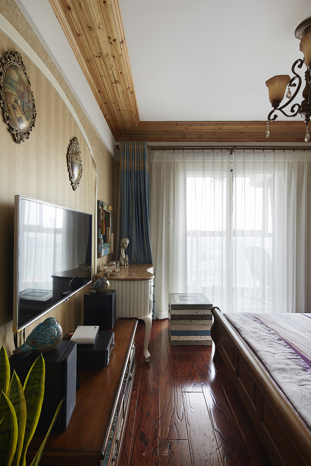 美式 客厅图片来自安豪装饰在九  华 山 庄的分享